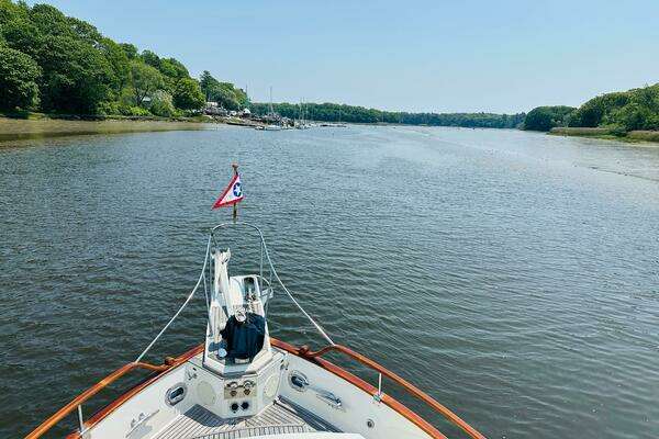 Grand Banks 49 Classic Yacht For Sale