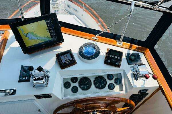 Grand Banks 49 Classic Yacht For Sale