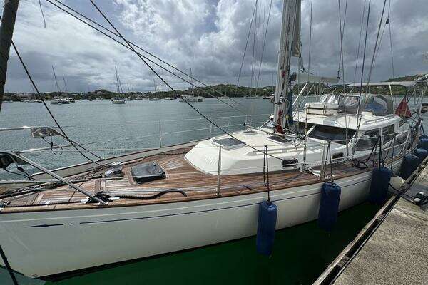 44-ft-Fantasi-1998-Fantasi 44-Dawdle-Grenada yacht for sale