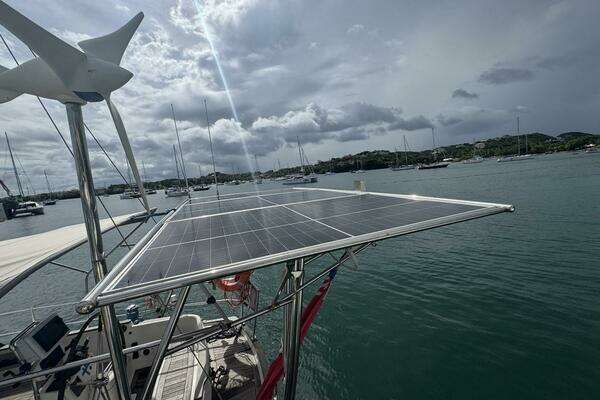 Fantasi Fantasi 44 Yacht For Sale