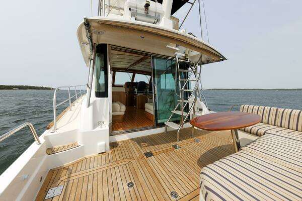 Sabre 48 Fly Bridge Yacht For Sale