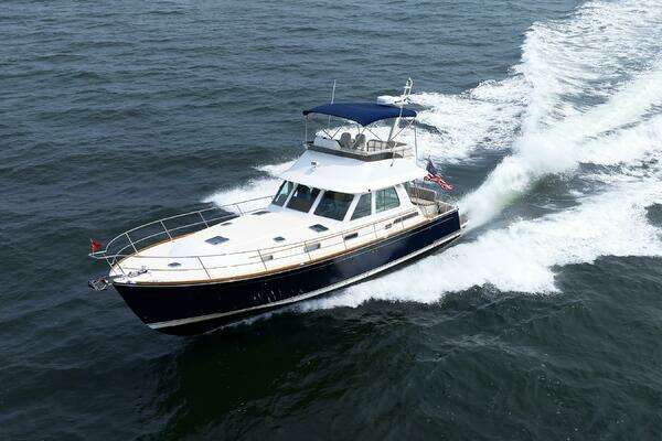 Sabre 48 Fly Bridge Yacht For Sale