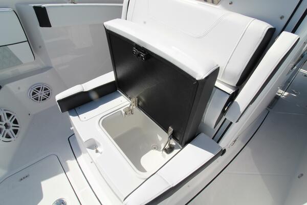 27ft Blackfin Yacht For Sale