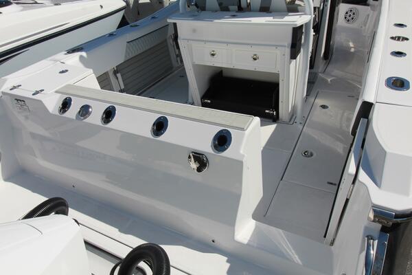 27ft Blackfin Yacht For Sale