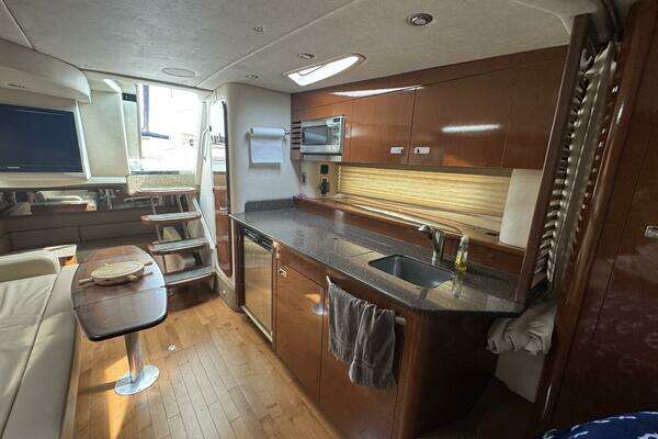 2012 Sea Ray 37