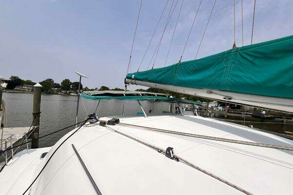 Lagoon 380 Yacht For Sale