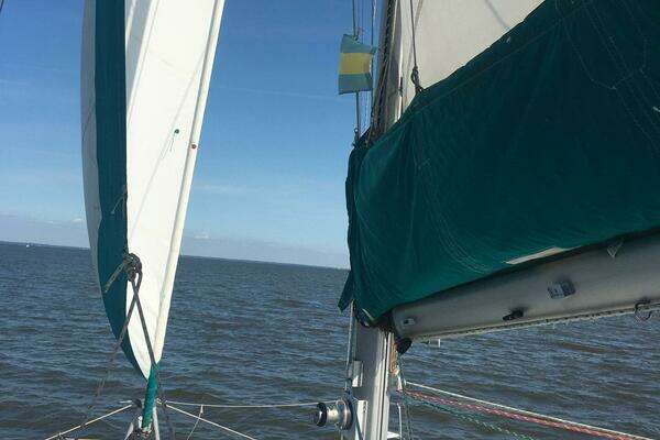 Lagoon 380 Yacht For Sale
