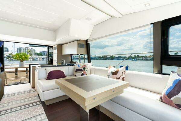 Prestige 590S Yacht For Sale