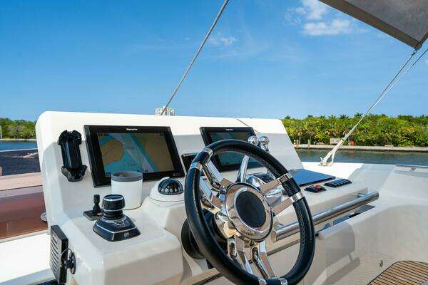 Prestige 590S Yacht For Sale