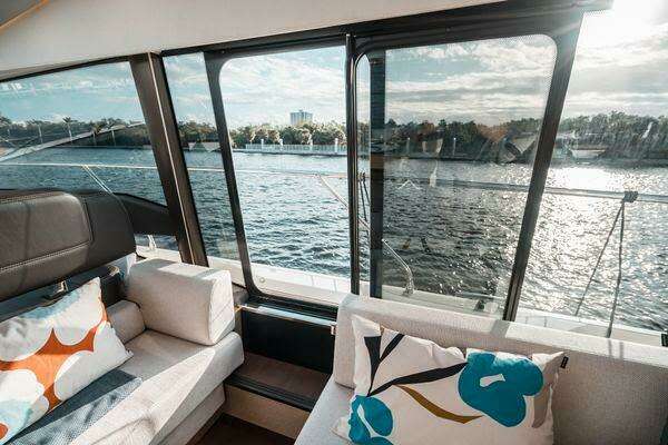Prestige 590S Yacht For Sale