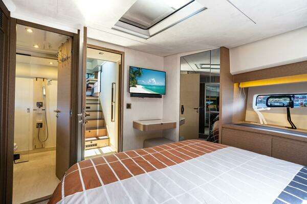 Prestige 590S Yacht For Sale