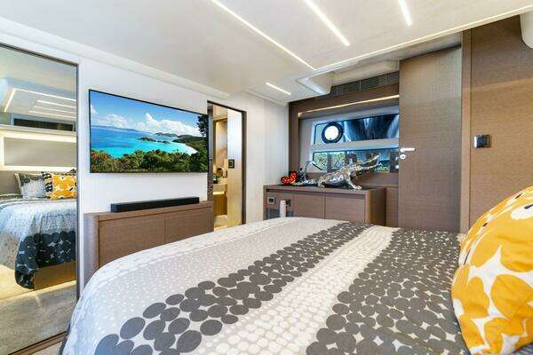 Prestige 590S Yacht For Sale