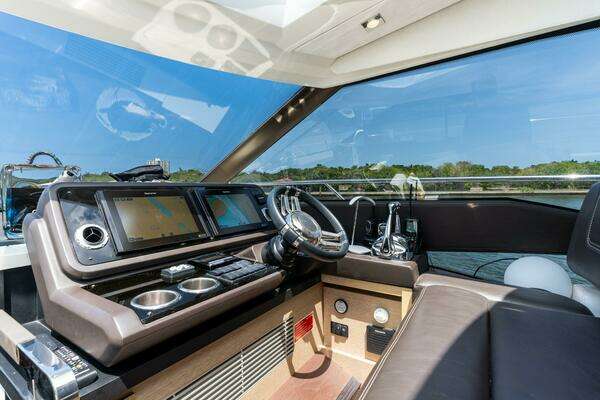 Prestige 590S Yacht For Sale