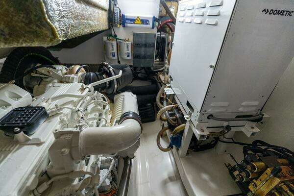 Prestige 590S Yacht For Sale