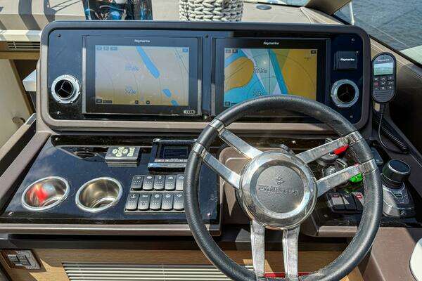 Prestige 590S Yacht For Sale