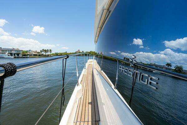 Prestige 590S Yacht For Sale
