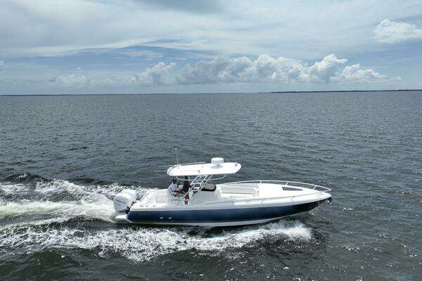 Intrepid 327-I Valor Yacht For Sale