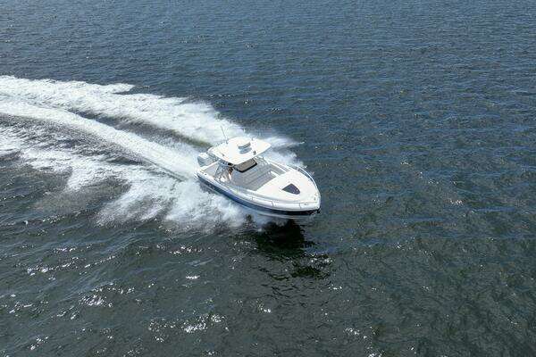 Intrepid 327-I Valor Yacht For Sale