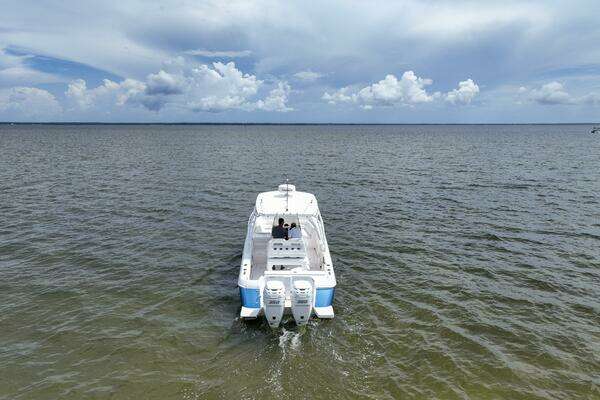 Intrepid 327-I Valor Yacht For Sale