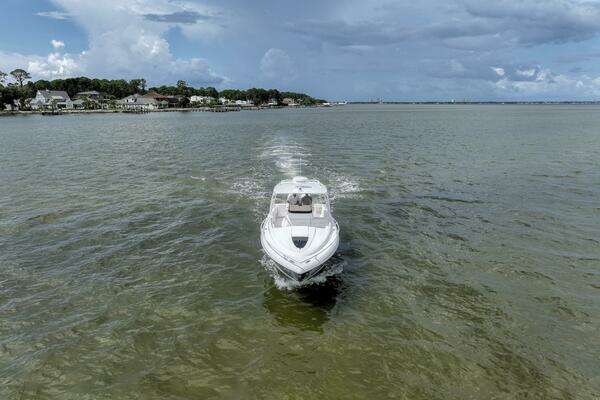 Intrepid 327-I Valor Yacht For Sale