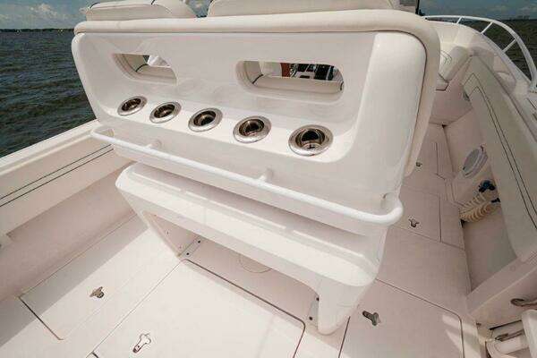Intrepid 327-I Valor Yacht For Sale