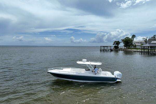 Intrepid 327-I Valor Yacht For Sale