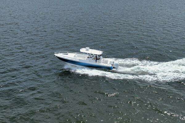 Intrepid 327-I Valor Yacht For Sale
