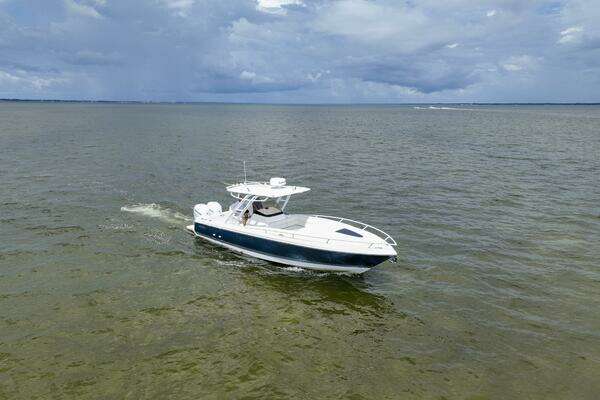 Intrepid 327-I Valor Yacht For Sale
