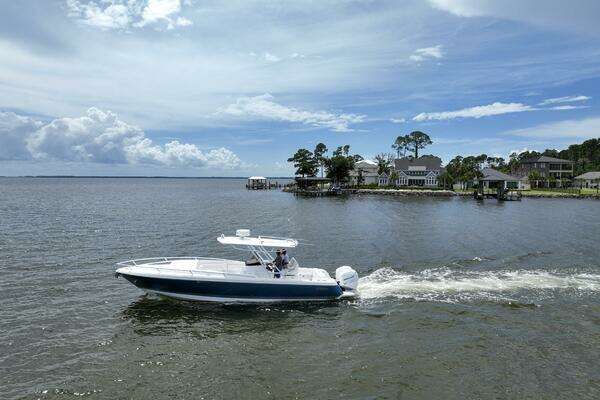 Intrepid 327-I Valor Yacht For Sale