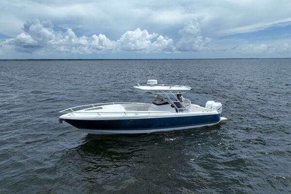 Intrepid 327-I Valor Yacht For Sale