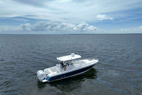 Intrepid 327-I Valor Yacht For Sale