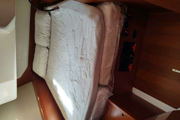 Beneteau  Yacht For Sale