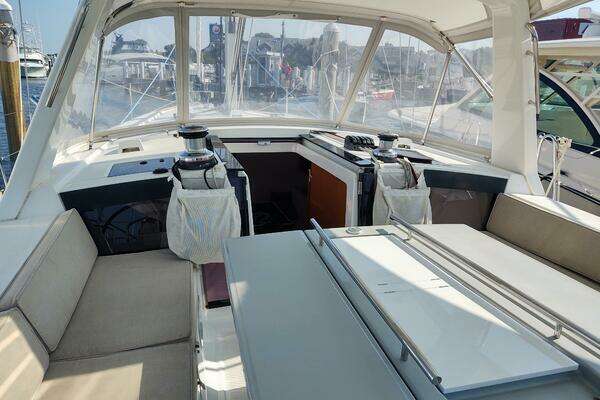 Beneteau  Yacht For Sale
