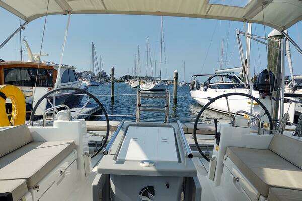 Beneteau  Yacht For Sale