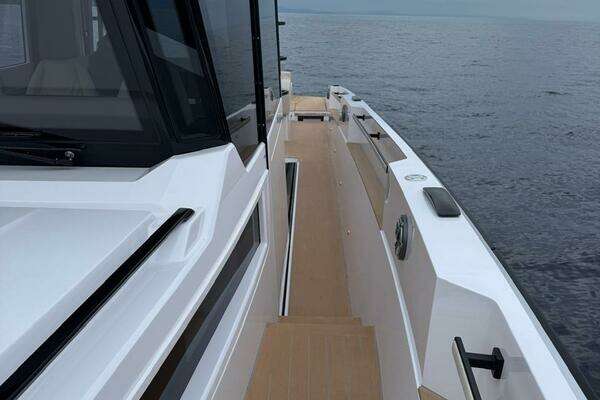 Technohull XPD Yacht For Sale