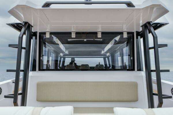 Technohull XPD Yacht For Sale