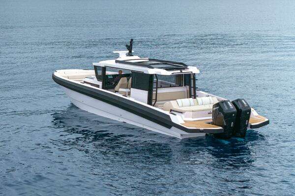 Technohull XPD Yacht For Sale