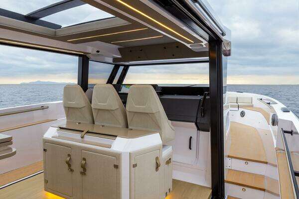 Technohull XPD Yacht For Sale