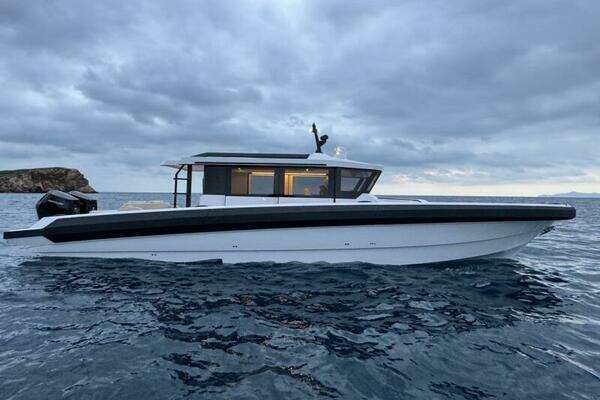 Technohull XPD Yacht For Sale