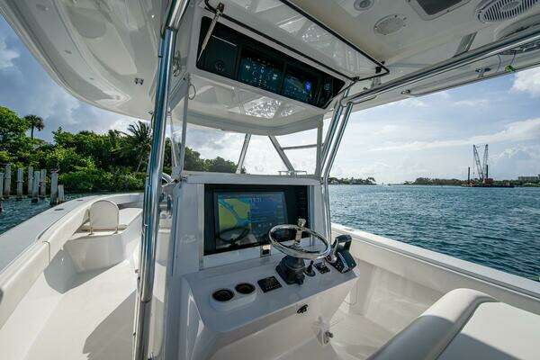 Bahama with Mercury V10's Yacht For Sale