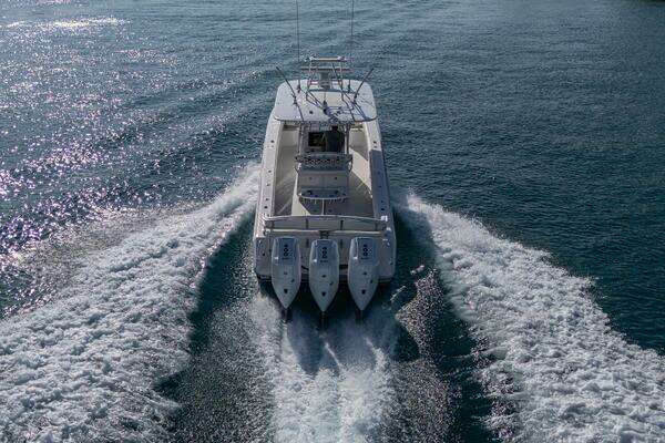 Bahama with Mercury V10's Yacht For Sale