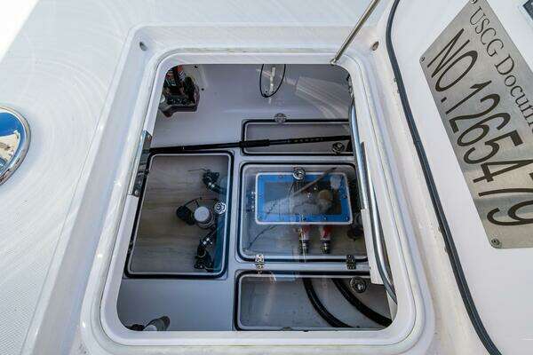 Bahama with Mercury V10's Yacht For Sale