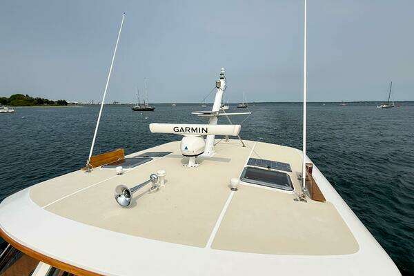 Grand Banks 49 Eastbay SX Yacht For Sale