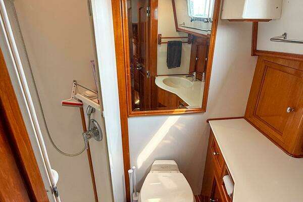 Grand Banks 49 Eastbay SX Yacht For Sale