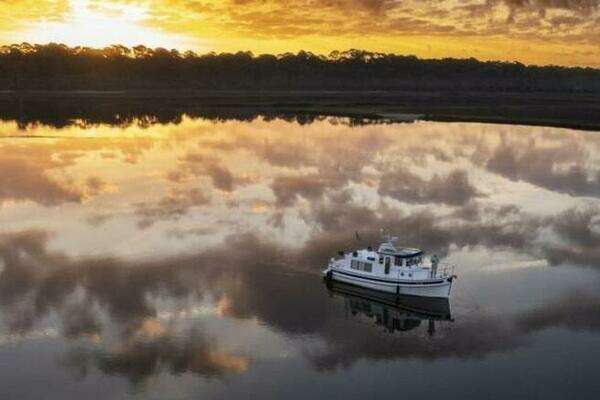 Nordic Tugs 34 Tug Yacht For Sale