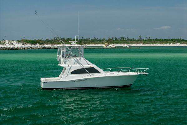 40-ft-Luhrs-2002-40 Convertible-Trigger Happy-Panama City Beach Florida United States yacht for sale