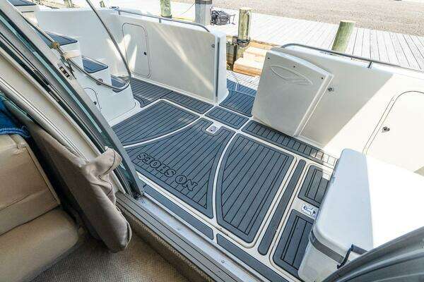 Photo of the 2000 Maxum 4600 SCB "Knot on Call II"