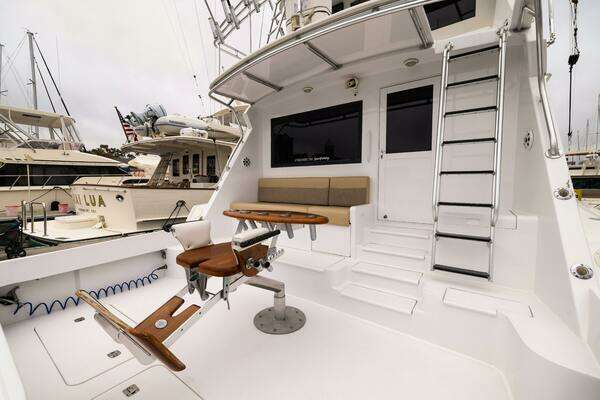 Hatteras Custom Yacht For Sale