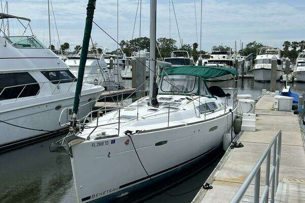 Photo of the 2007 Beneteau Oceanis "Sea-quell"