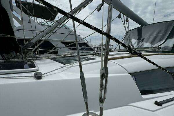 Beneteau Oceanis Yacht For Sale